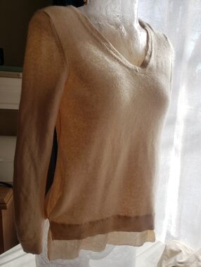Cashmere V-Neck Sweater in Soft Cream